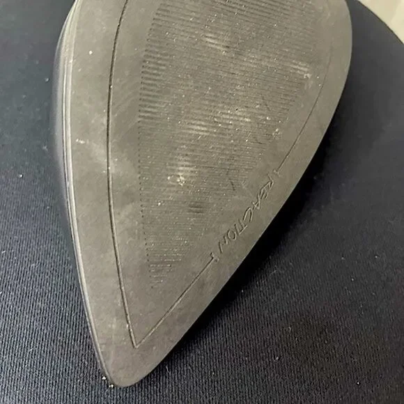 Keneth Cole Black Heels​​​ - Picture 3 of 10